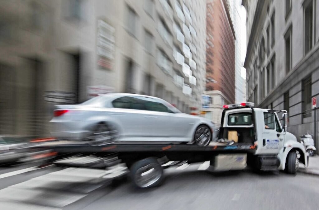 When Flatbed Towing Is the Right Choice in Montreal