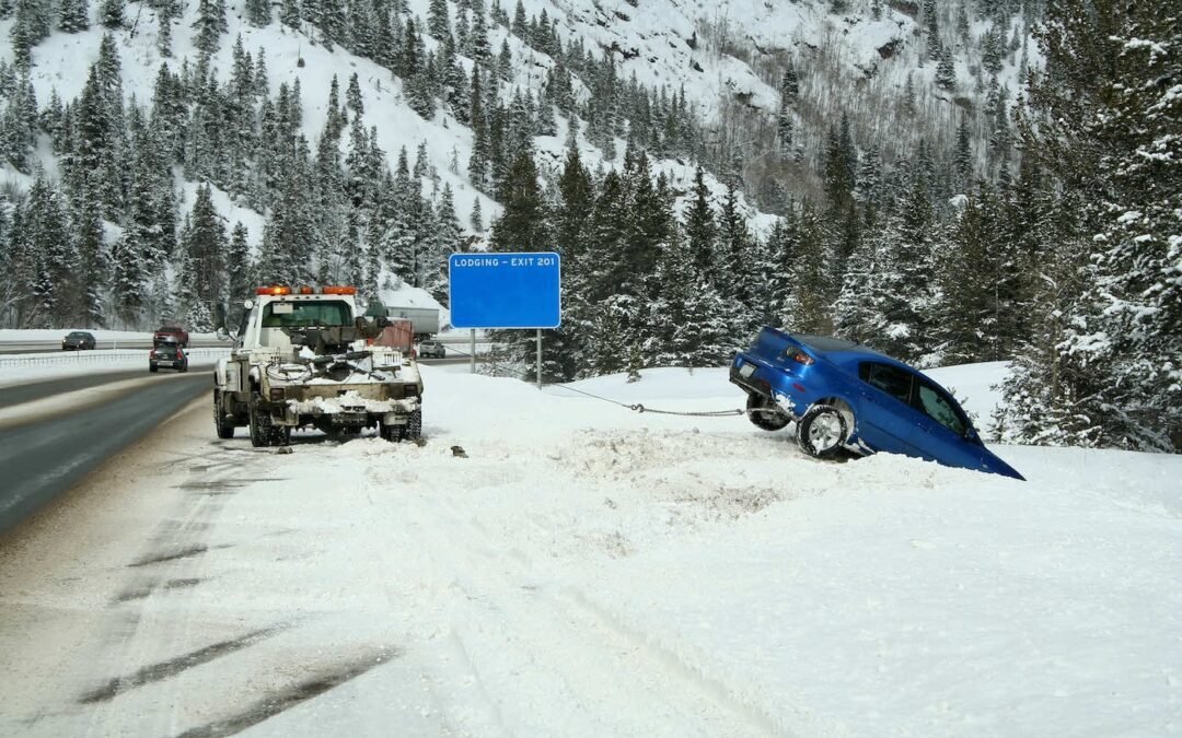 Stuck in Snow in Montreal? Vehicle Recovery Guide 2026